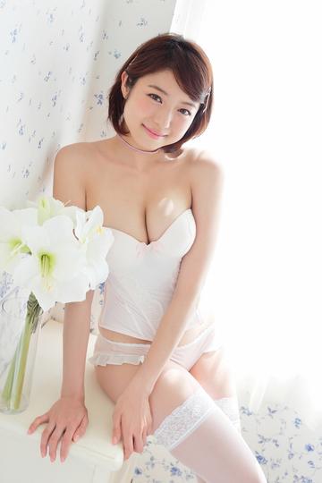 国产美女无套粉嫩白浆在线